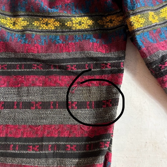 Angelique Striped Button-Up Shirt with Multicolor Aztec Motif womens size M(G51) - Picture 8 of 8